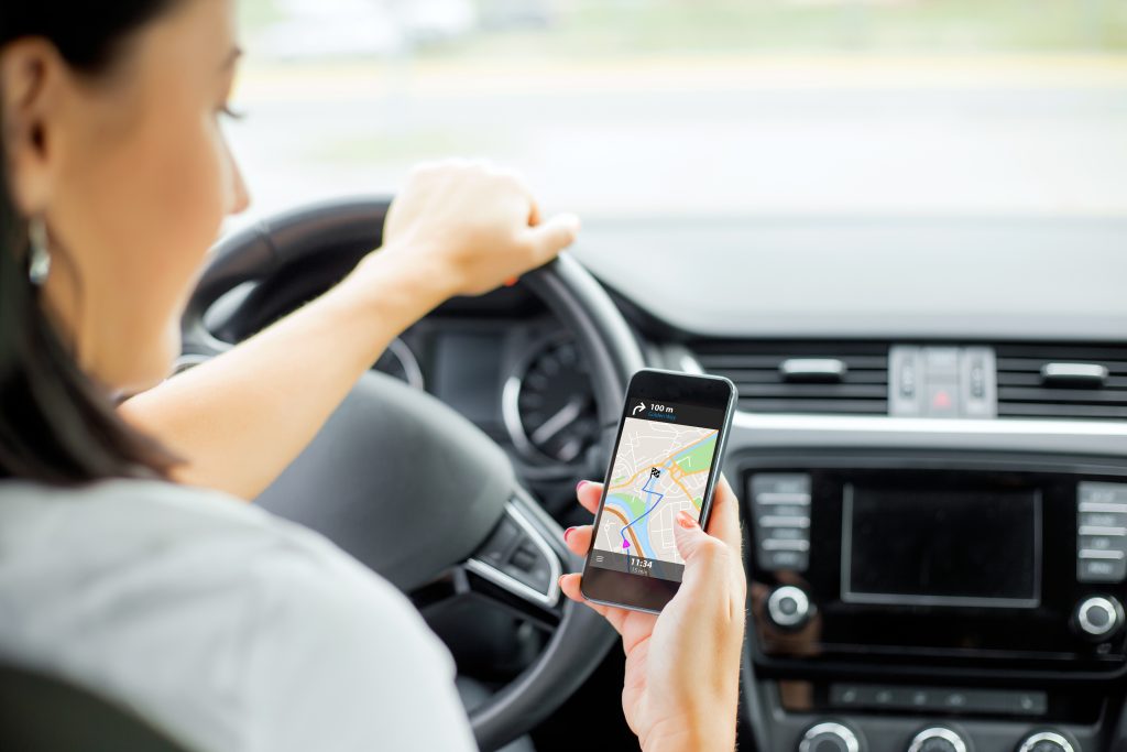 Smartphonegebruik steeds groter gevaar in verkeer